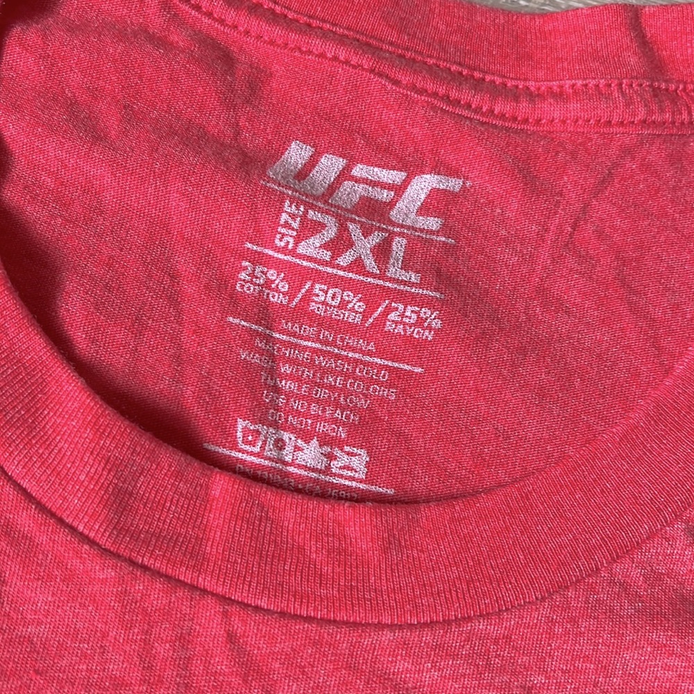 UFC size 2XL official T-Shirt New No tags - Picture 4 of 5